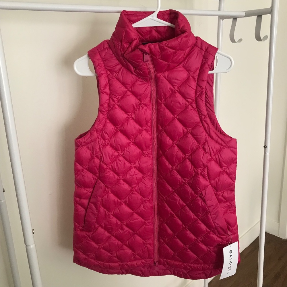 Athleta Whisper Featherless Vest Salvia Pink XS NWOT